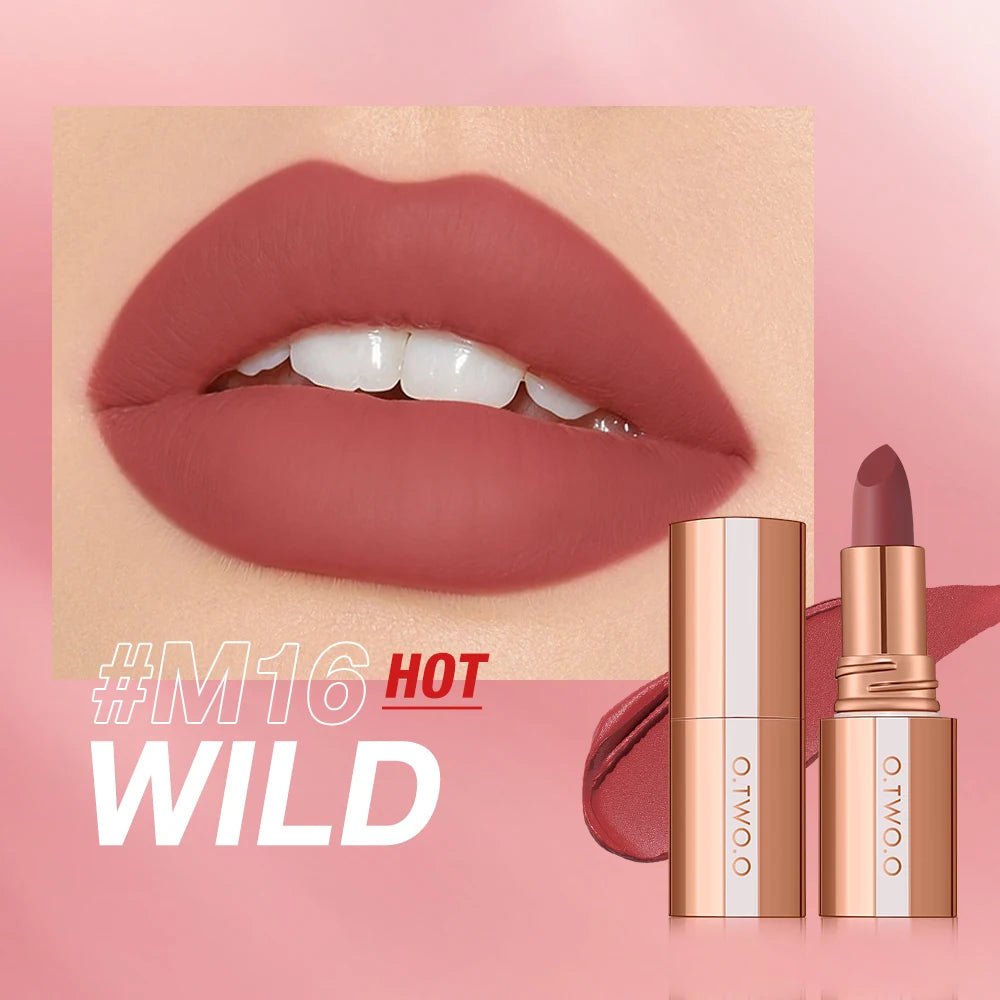 O.TWO.O-Rouge à Lèvres Longue Durée Résistant à l'Eau, Sans Taches, Classique 402, Pigmenté, Finition Velours, Maquillage Teinté Jules 256